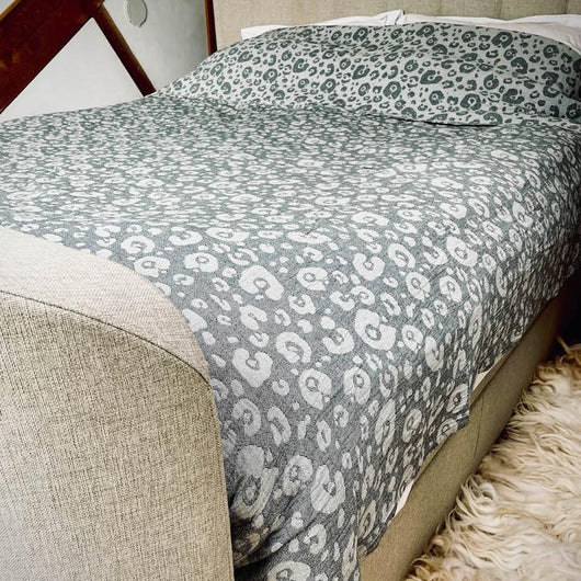 Super king top blanket box